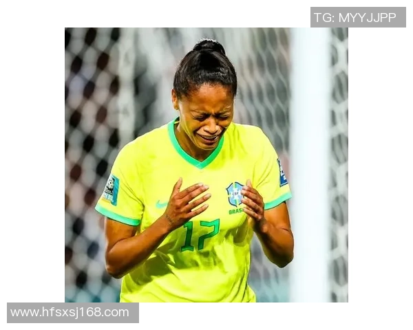 巴西小儿麻痹症康复足球传奇：坚强拼搏闪耀球场